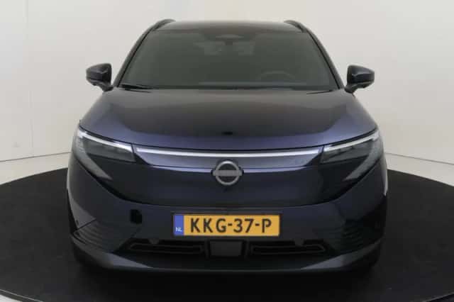 Nissan Leaf (2026) thumbnail 6
