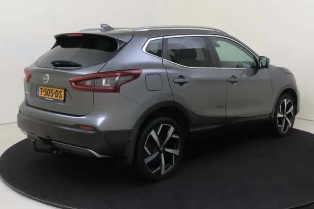 Nissan Qashqai (2020) thumbnail 4