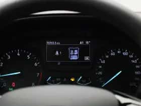 Ford Fiesta (2021) thumbnail 8