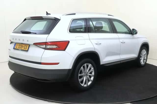 Škoda Kodiaq (2021) thumbnail 4