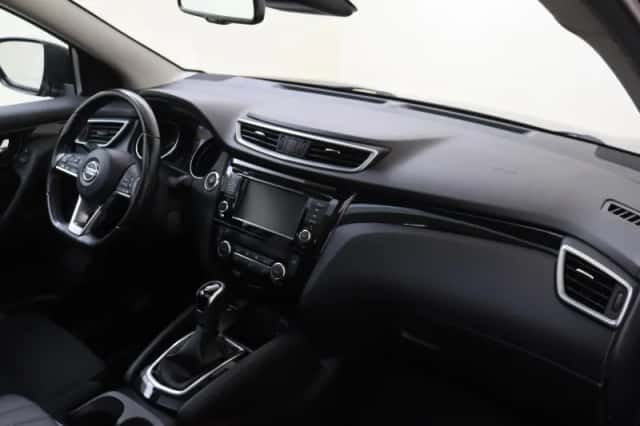 Nissan Qashqai (2021) thumbnail 5