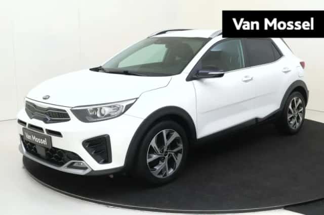 Kia Stonic (2021) thumbnail 1