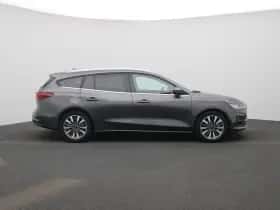 Ford Focus (2023) thumbnail 6