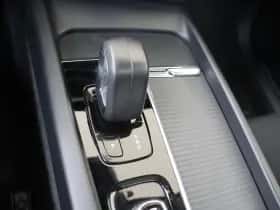 Volvo XC60 (2022) thumbnail 15