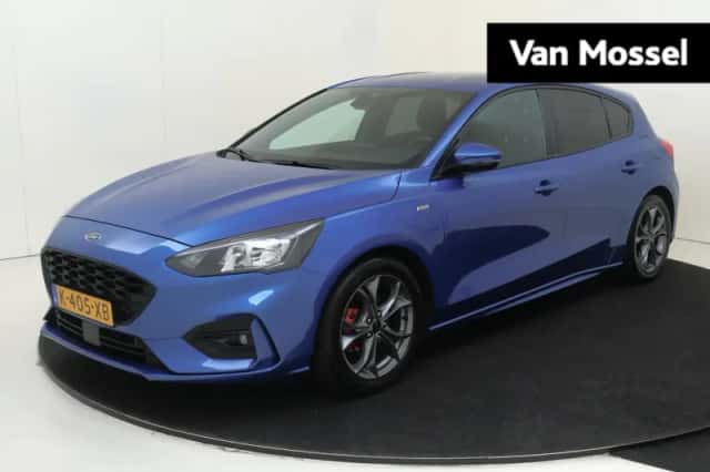 Ford Focus (2021) thumbnail 1