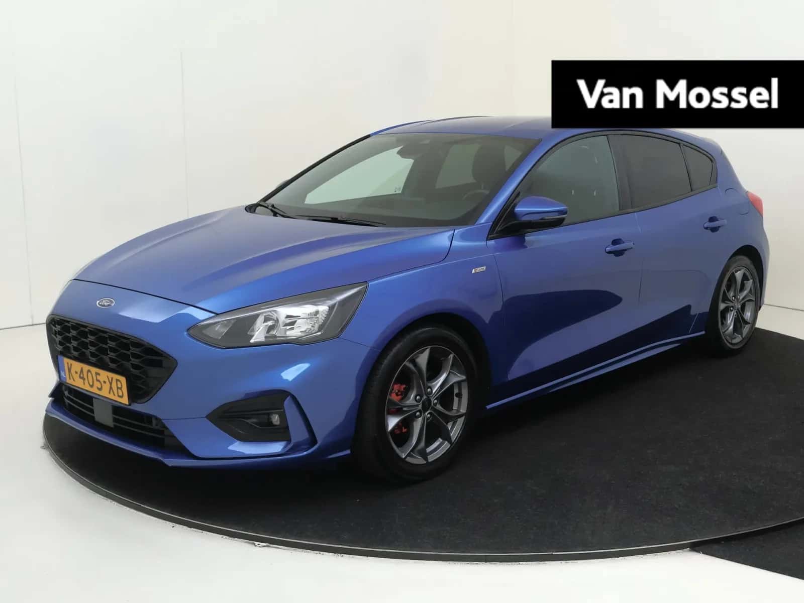 Ford Focus (2021) — foto 1