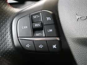 Ford Focus (2021) thumbnail 13
