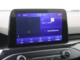Ford Focus (2021) thumbnail 16