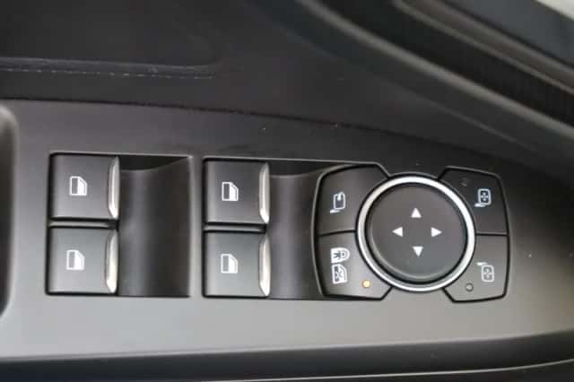 Ford Focus (2021) thumbnail 23