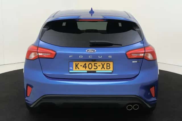 Ford Focus (2021) thumbnail 7