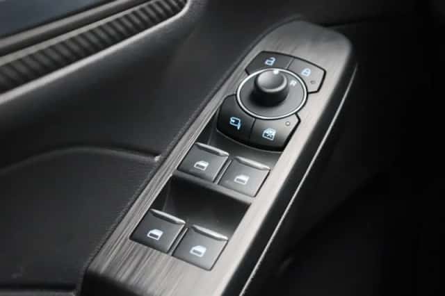 Ford Kuga (2025) thumbnail 30