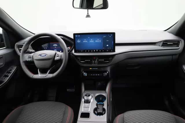 Ford Kuga (2025) thumbnail 37