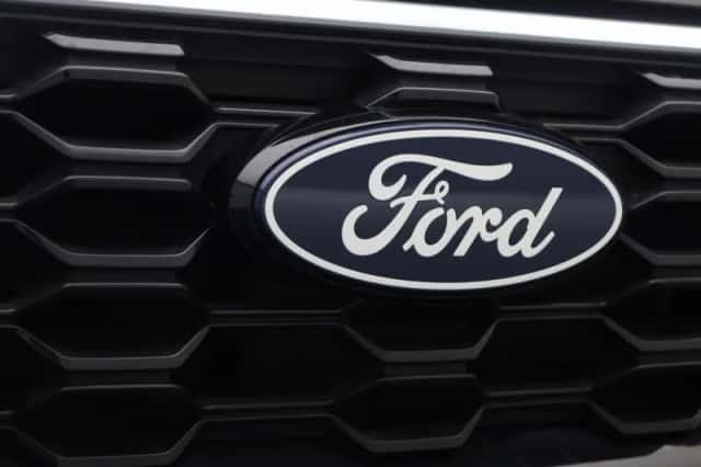 Ford Kuga (2025) thumbnail 39