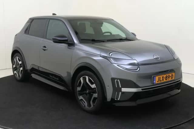 Nissan Micra (2025) thumbnail 2