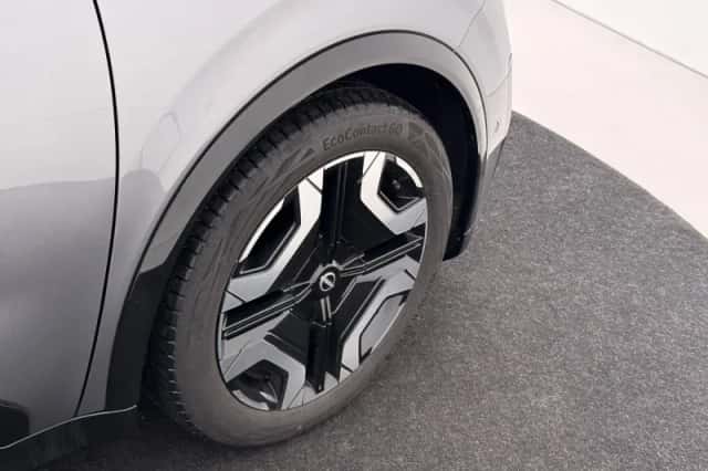 Nissan Micra (2025) thumbnail 11