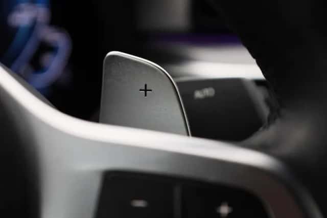 BMW 5-Serie (2023) thumbnail 24