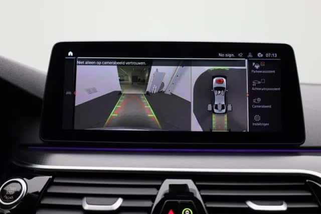 BMW 5-Serie (2023) thumbnail 36