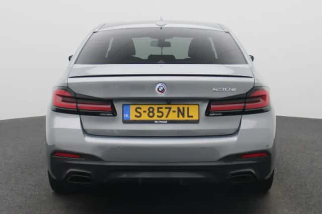 BMW 5-Serie (2023) thumbnail 5