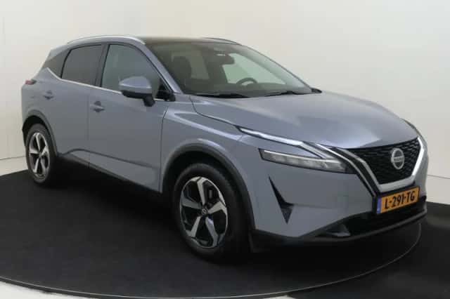 Nissan Qashqai (2021) thumbnail 2