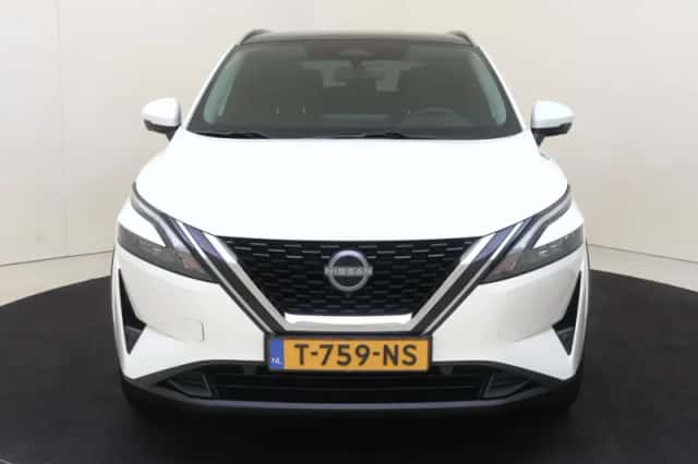Nissan Qashqai (2023) thumbnail 6