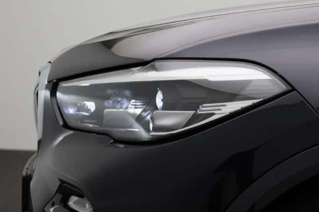 BMW X5 (2021) thumbnail 17