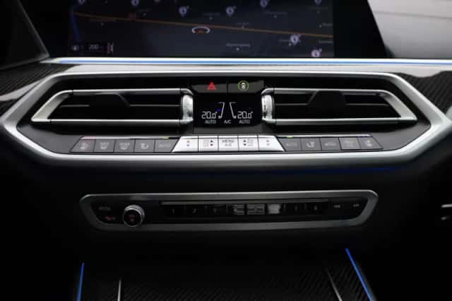 BMW X5 (2021) thumbnail 19