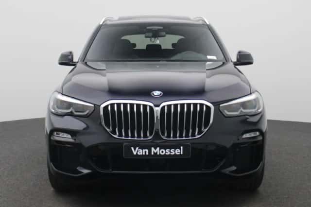 BMW X5 (2021) thumbnail 3