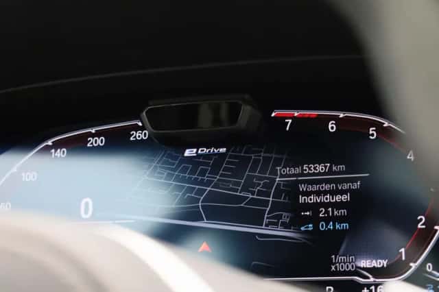BMW X5 (2021) thumbnail 27