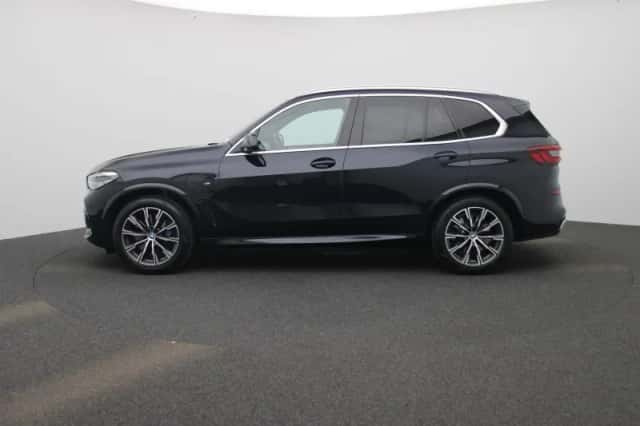 BMW X5 (2021) thumbnail 4