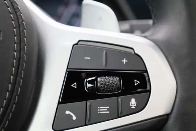 BMW X5 (2021) thumbnail 31
