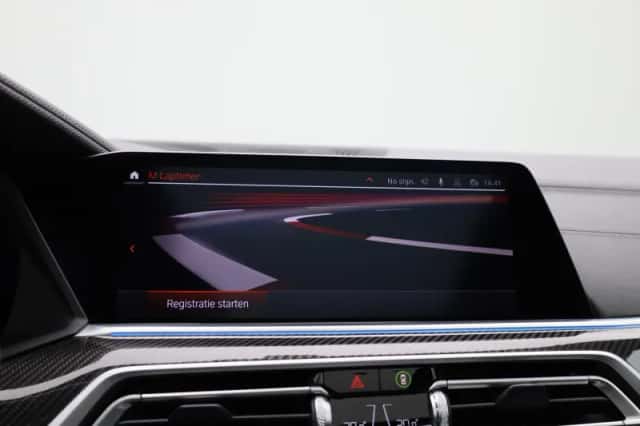 BMW X5 (2021) thumbnail 33