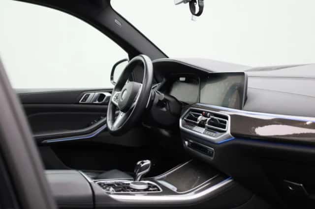 BMW X5 (2021) thumbnail 47