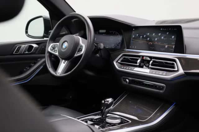 BMW X5 (2021) thumbnail 54