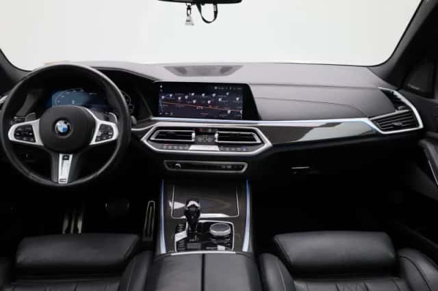 BMW X5 (2021) thumbnail 55