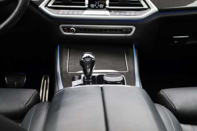 BMW X5 (2021) thumbnail 10