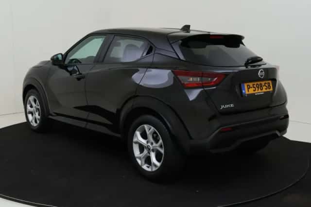 Nissan Juke (2022) thumbnail 4