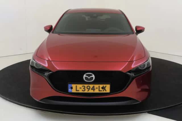 Mazda 3 (2021) thumbnail 6