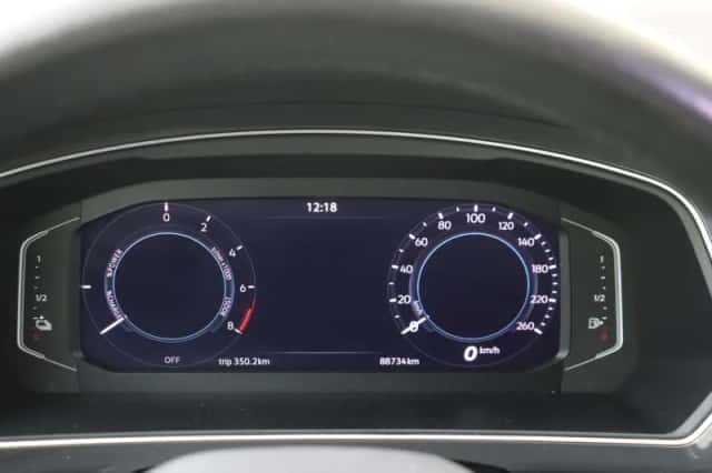 Volkswagen Tiguan (2023) thumbnail 12
