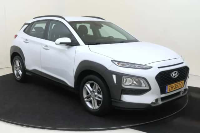 Hyundai Kona (2019) thumbnail 2