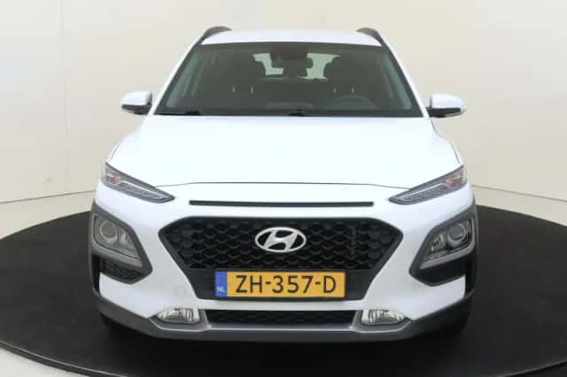 Hyundai Kona (2019) thumbnail 6