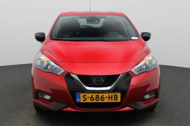 Nissan Micra (2023) thumbnail 3