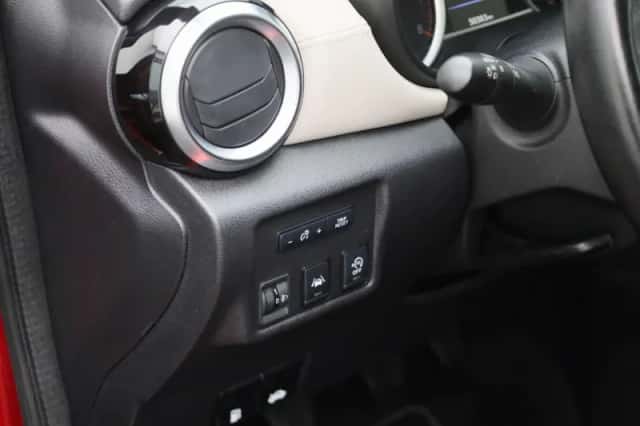Nissan Micra (2023) thumbnail 24