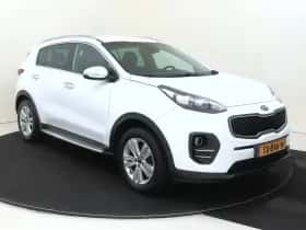 Kia Sportage (2018) thumbnail 3