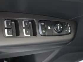 Kia Sportage (2018) thumbnail 28