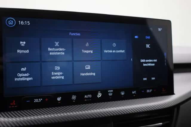 Ford Kuga (2025) thumbnail 30
