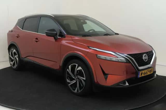 Nissan Qashqai (2022) thumbnail 2