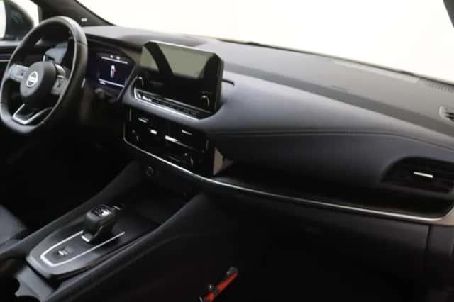 Nissan Qashqai (2022) thumbnail 5