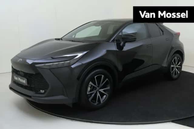 Toyota C-HR (2026) thumbnail 1