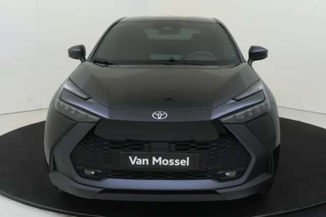 Toyota C-HR (2026) thumbnail 5
