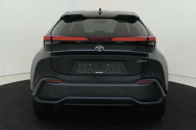 Toyota C-HR (2026) thumbnail 6